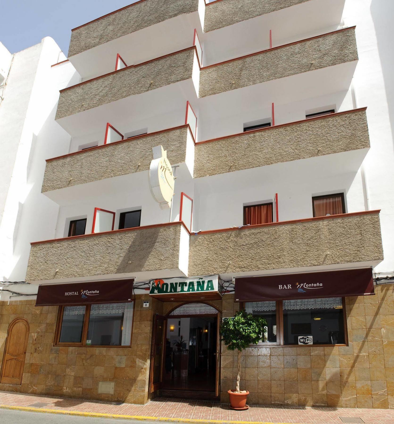 Hostal Montana San Antonio  Exteriér fotografie